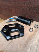 TRANZX Dropper Post Spare Part - YSP15 Seat Post Clamp Inc Bolts - Black